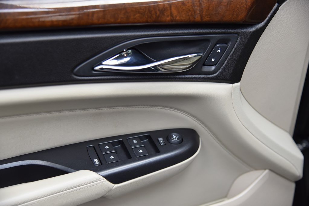 2013 Cadillac SRX Image 38