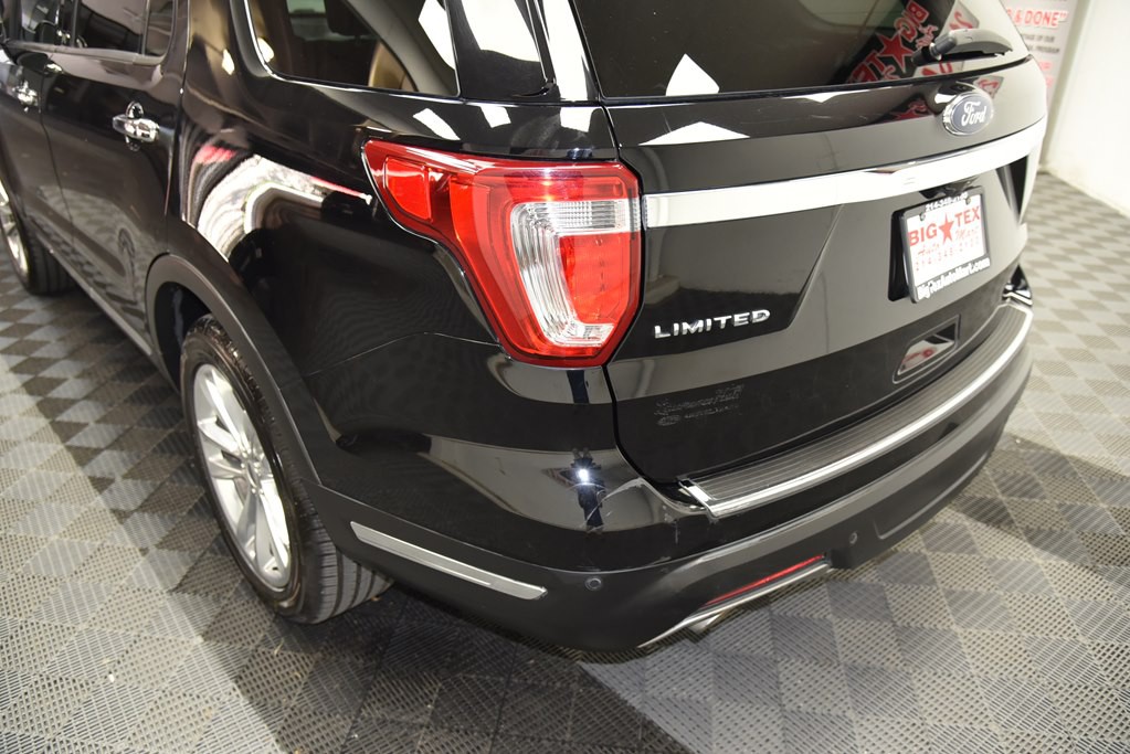 2018 Ford Explorer Image 13