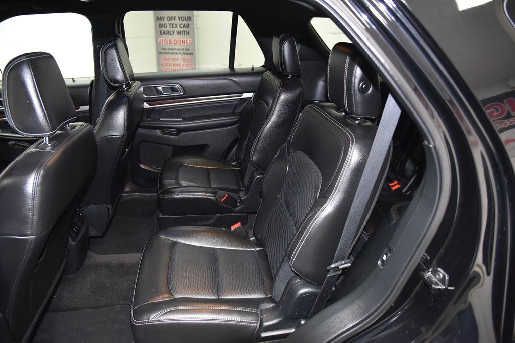 2018 Ford Explorer Image 19