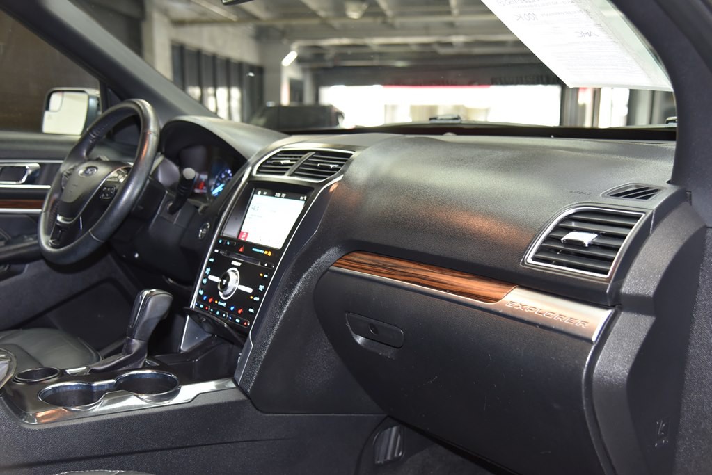 2018 Ford Explorer Image 29