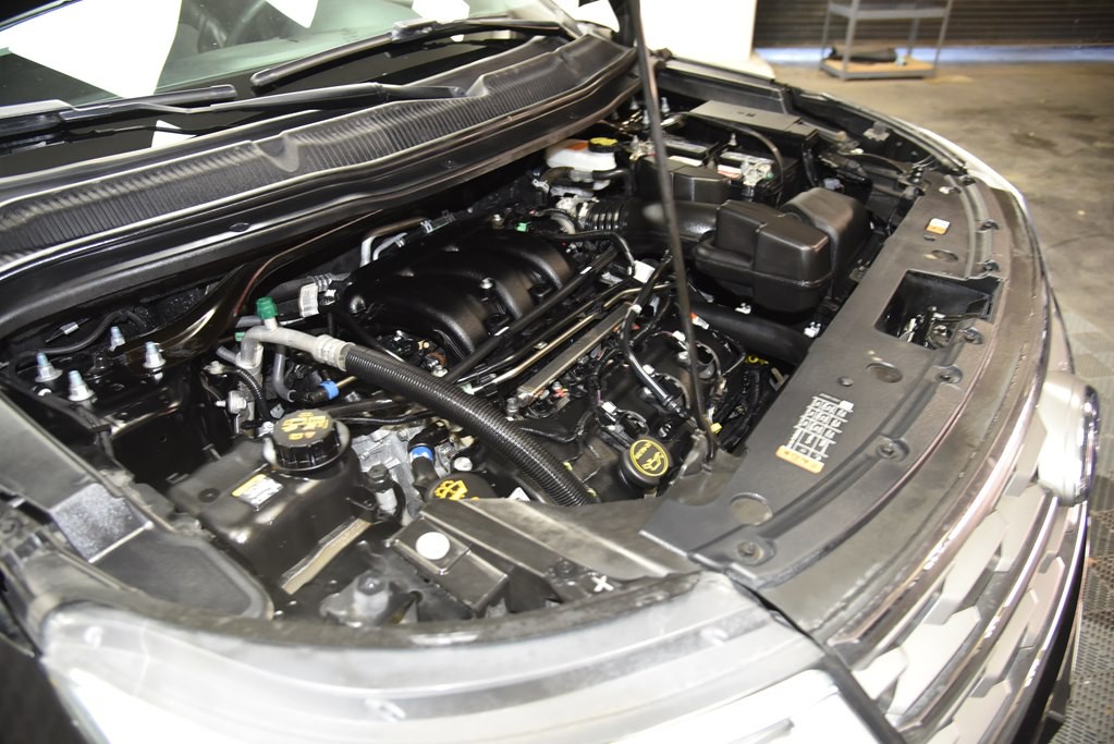 2018 Ford Explorer Image 40