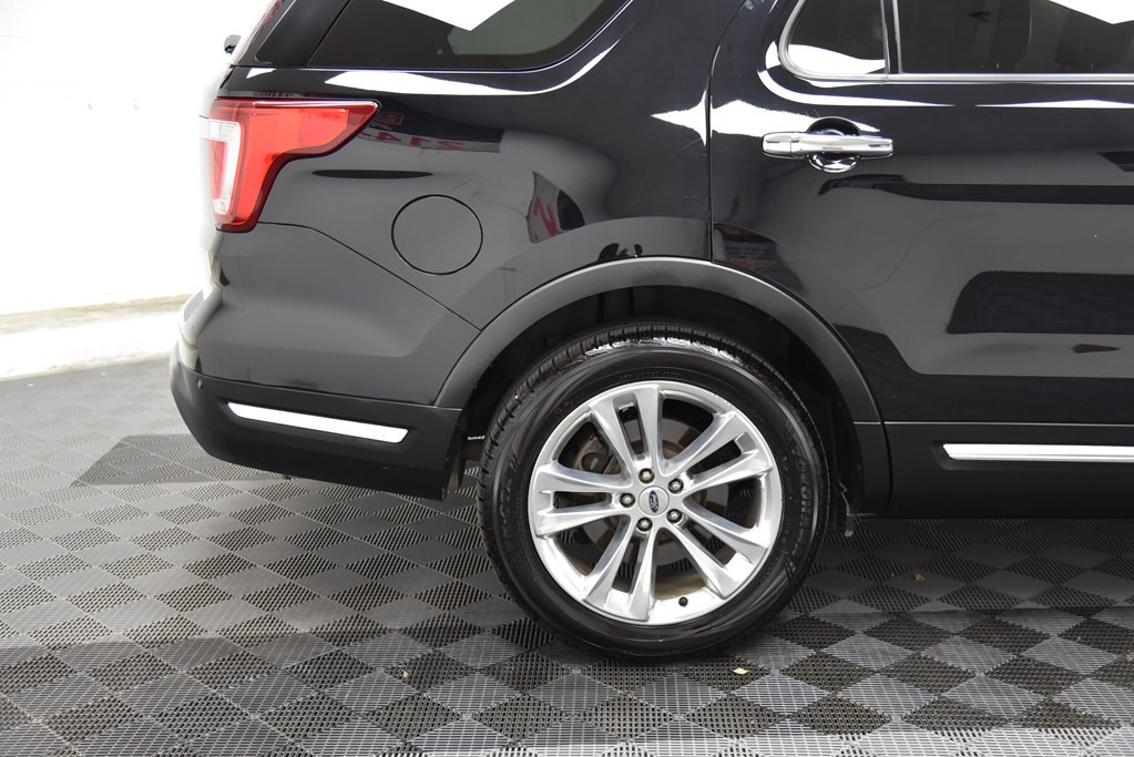 2018 Ford Explorer Image 44