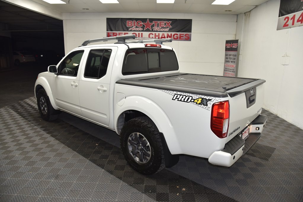 2015 Nissan Frontier Image 4