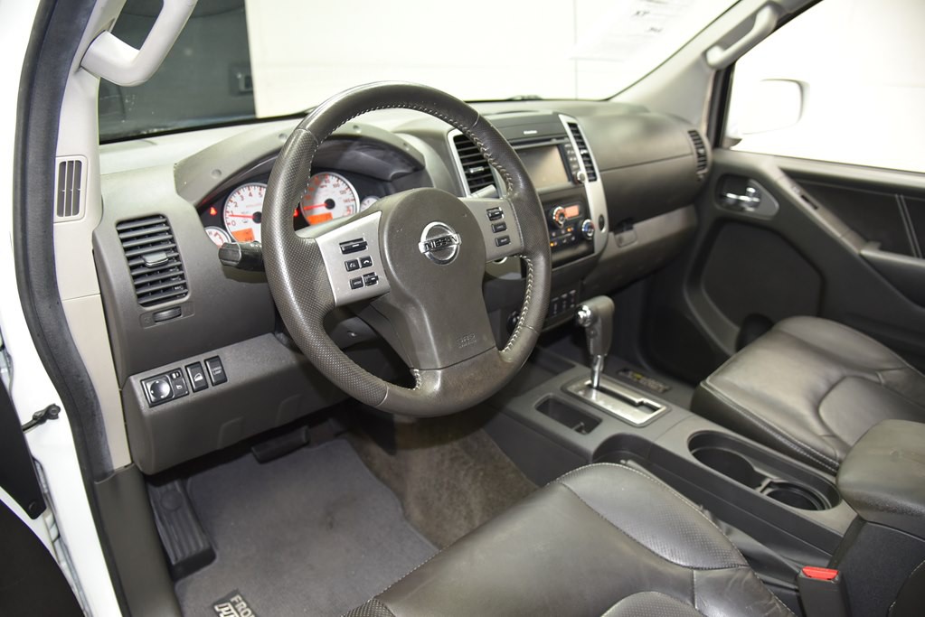2015 Nissan Frontier Image 26