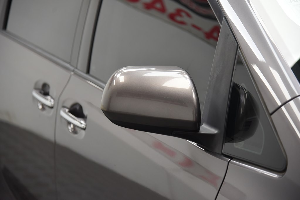 2015 Toyota Sienna Image 13