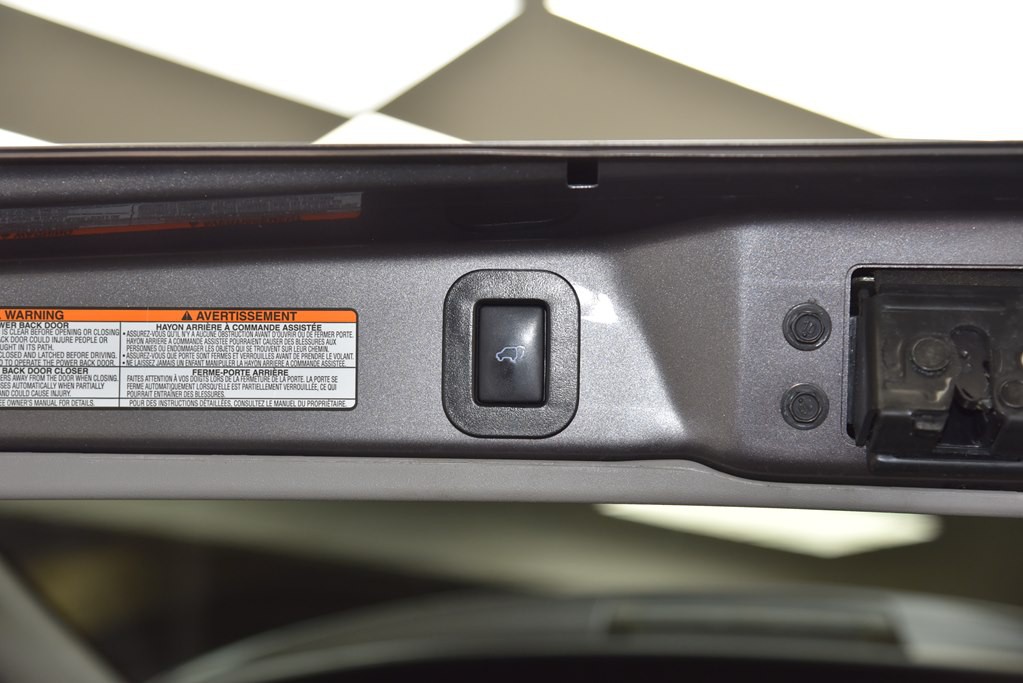 2015 Toyota Sienna Image 19