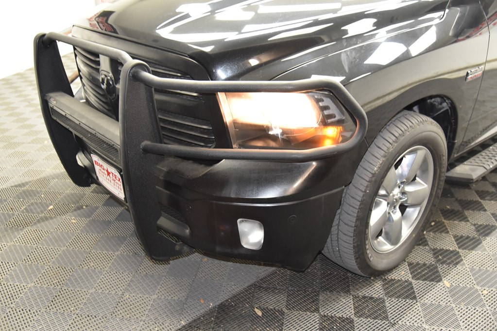 2016 RAM 1500 Image 12