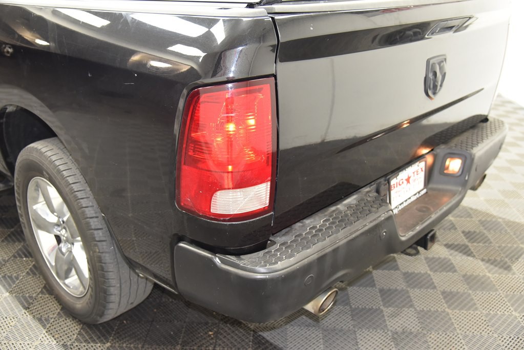 2016 RAM 1500 Image 17