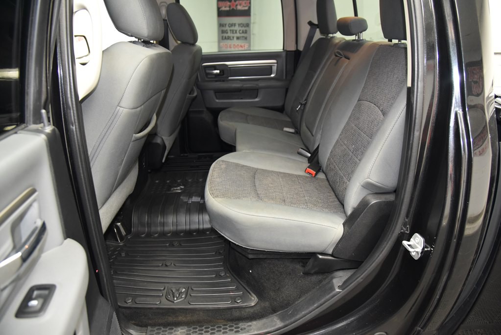 2016 RAM 1500 Image 19
