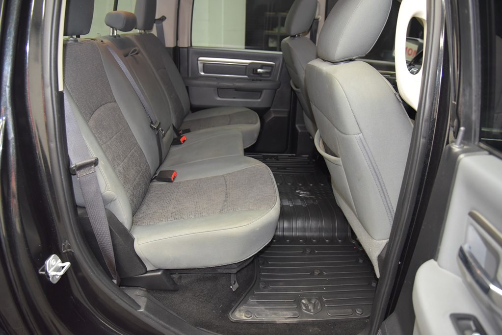 2016 RAM 1500 Image 22