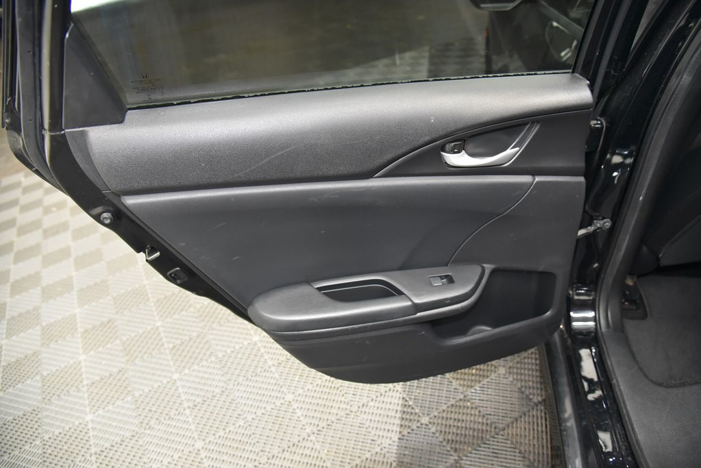 2019 Honda Civic Image 19
