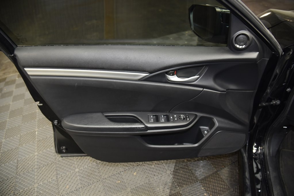 2019 Honda Civic Image 31