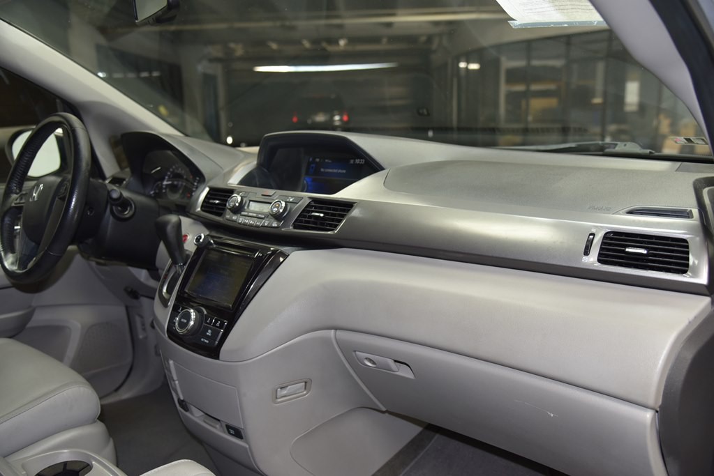 2014 Honda Odyssey Image 24