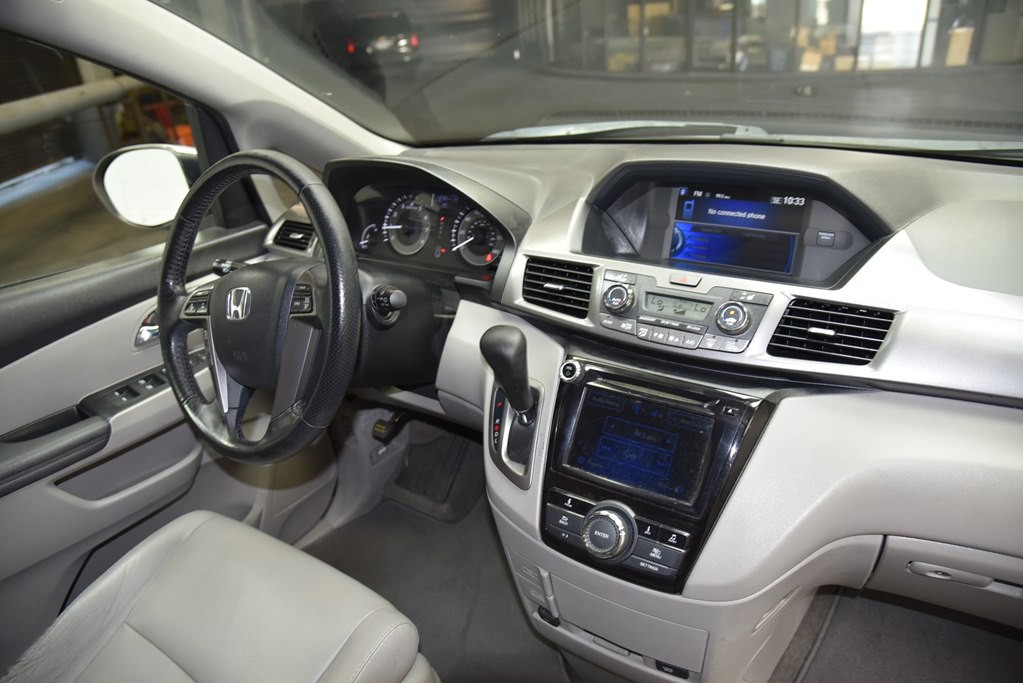 2014 Honda Odyssey Image 25
