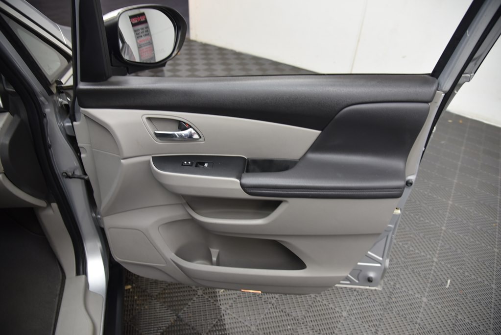 2014 Honda Odyssey Image 26