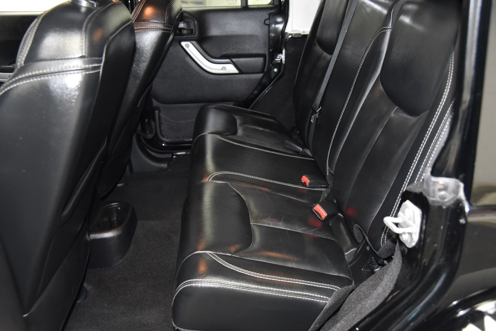 2014 Jeep Wrangler Unlimited Image 20