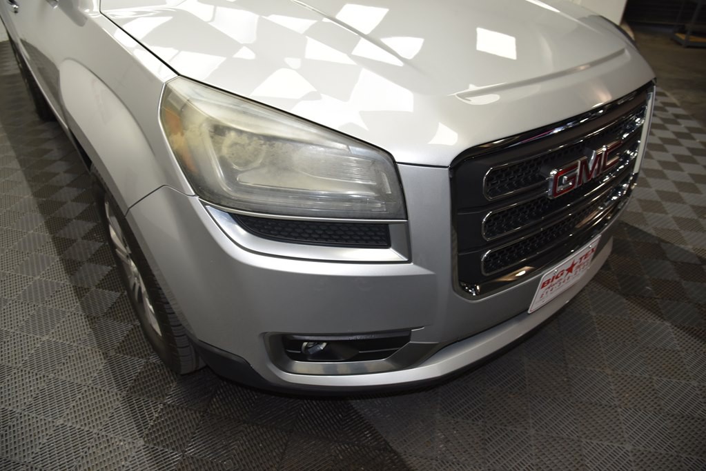 2016 GMC Acadia Image 10