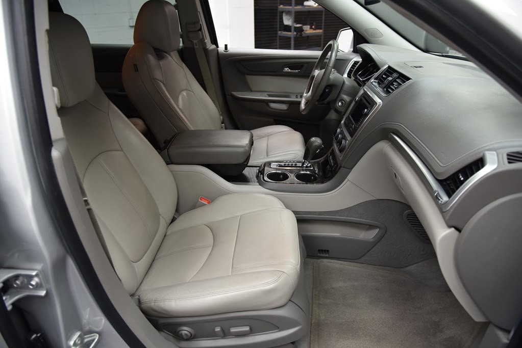 2016 GMC Acadia Image 29