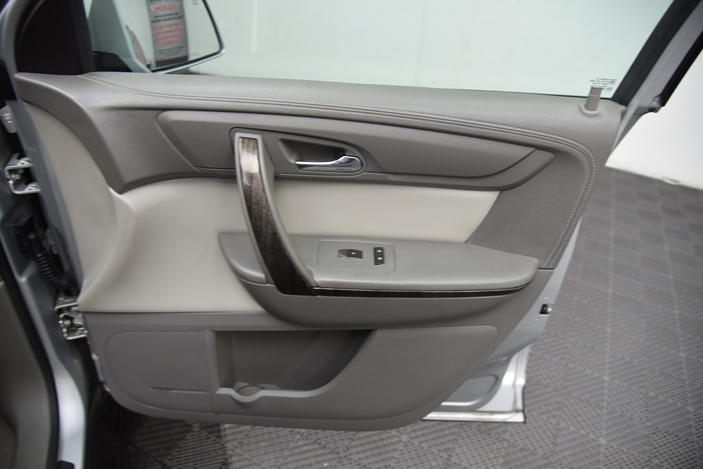 2016 GMC Acadia Image 34