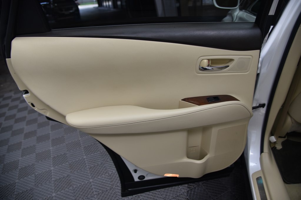 2013 Lexus RX Image 24