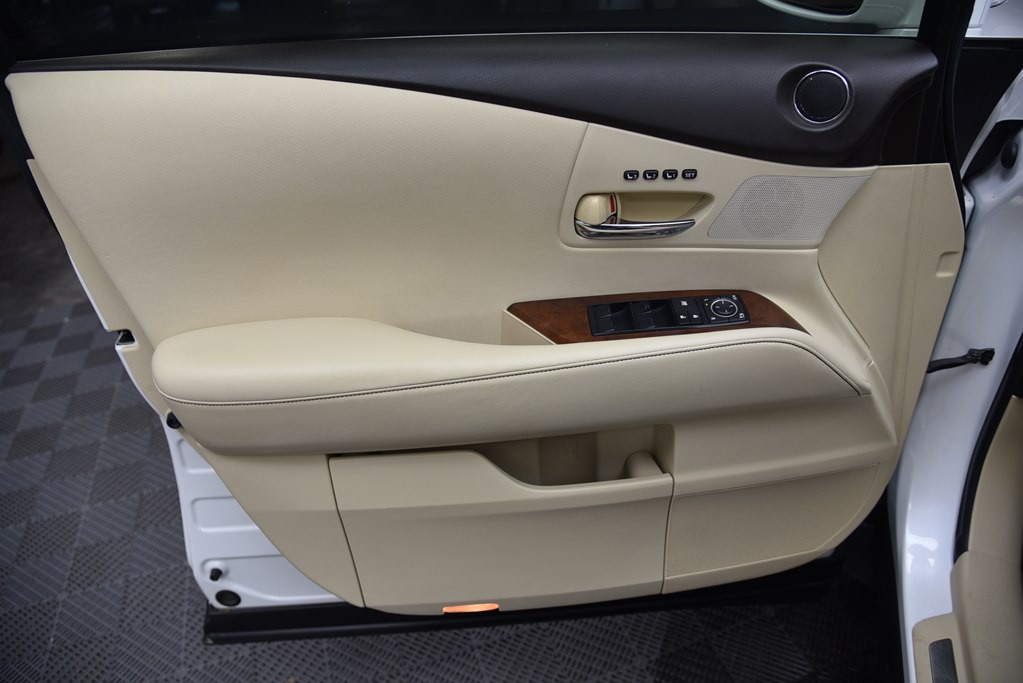 2013 Lexus RX Image 39