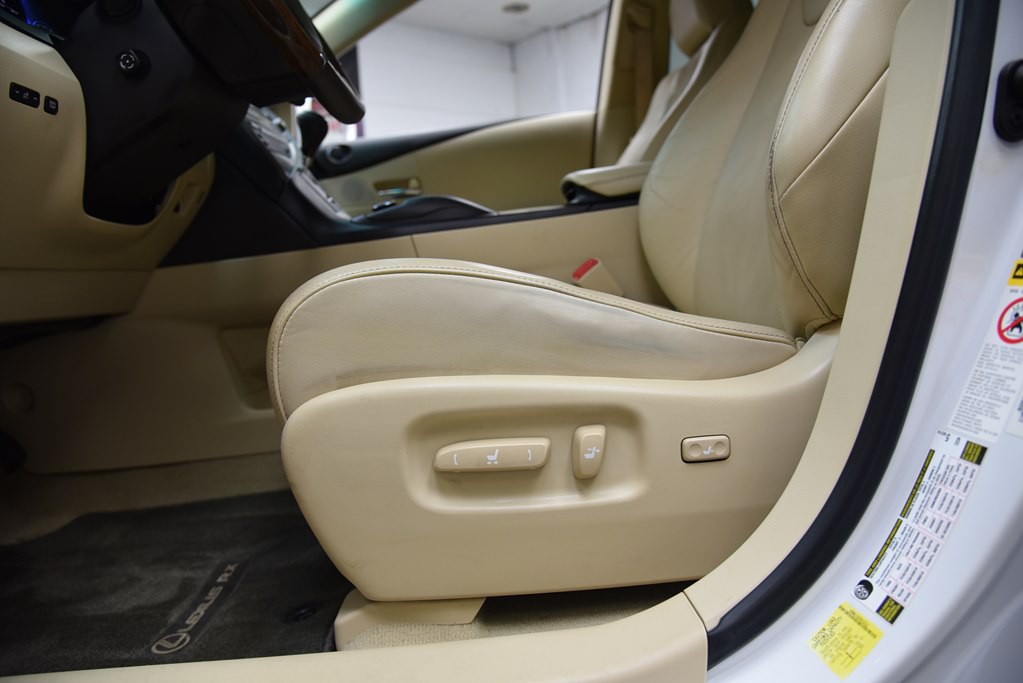 2013 Lexus RX Image 43