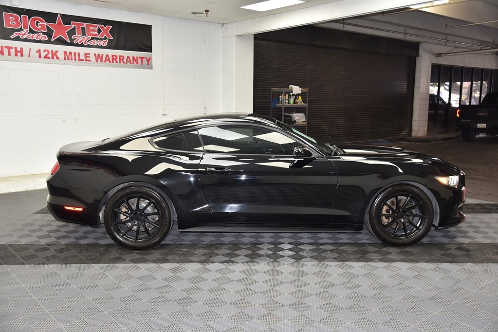 2017 Ford Mustang Image 6