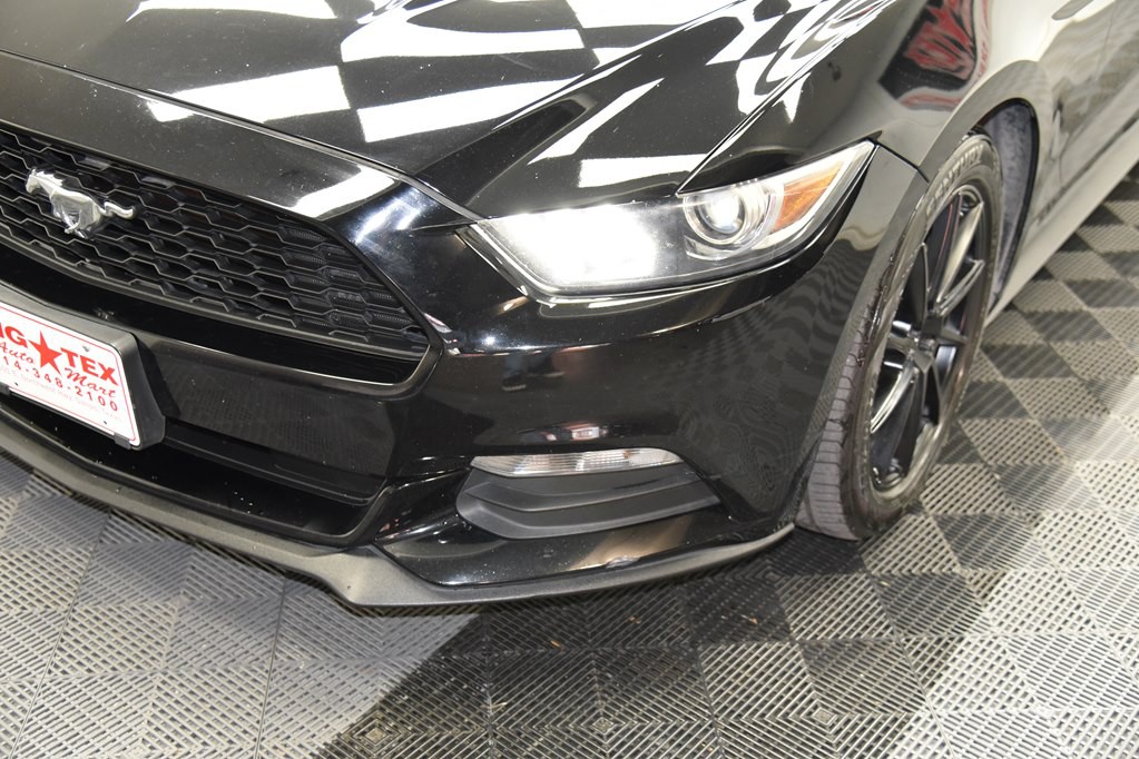 2017 Ford Mustang Image 9