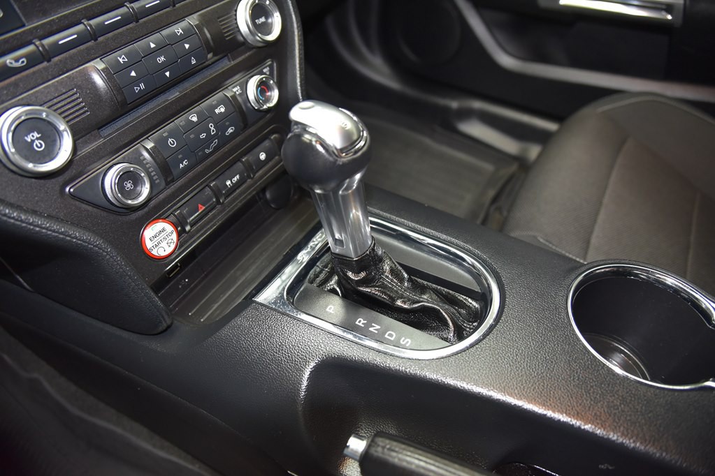 2017 Ford Mustang Image 43