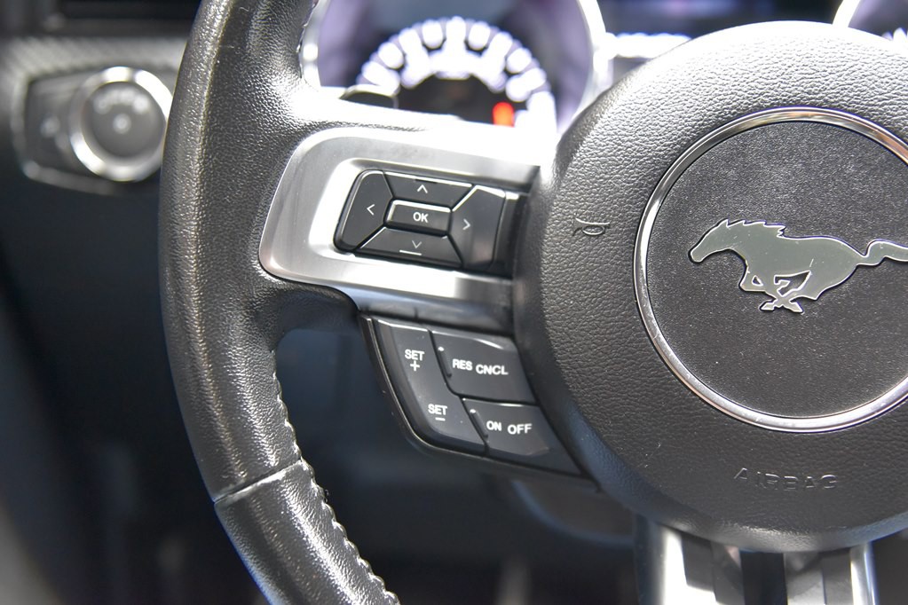 2017 Ford Mustang Image 45
