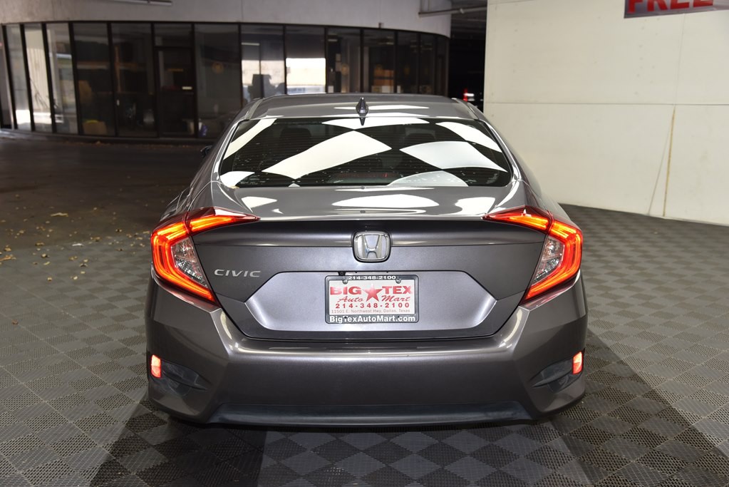 2018 Honda Civic Image 4