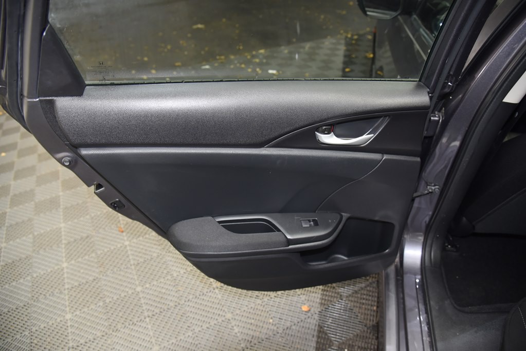 2018 Honda Civic Image 19
