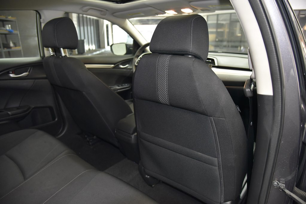 2018 Honda Civic Image 21