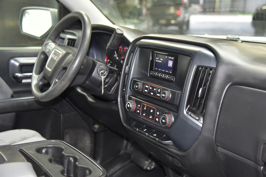 2015 GMC Sierra Image 15