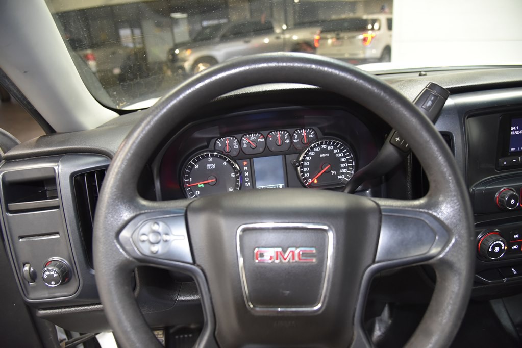 2015 GMC Sierra Image 21