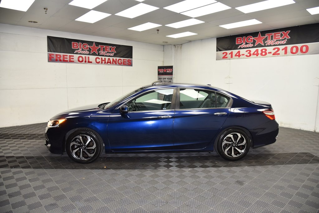2016 Honda Accord Image 2