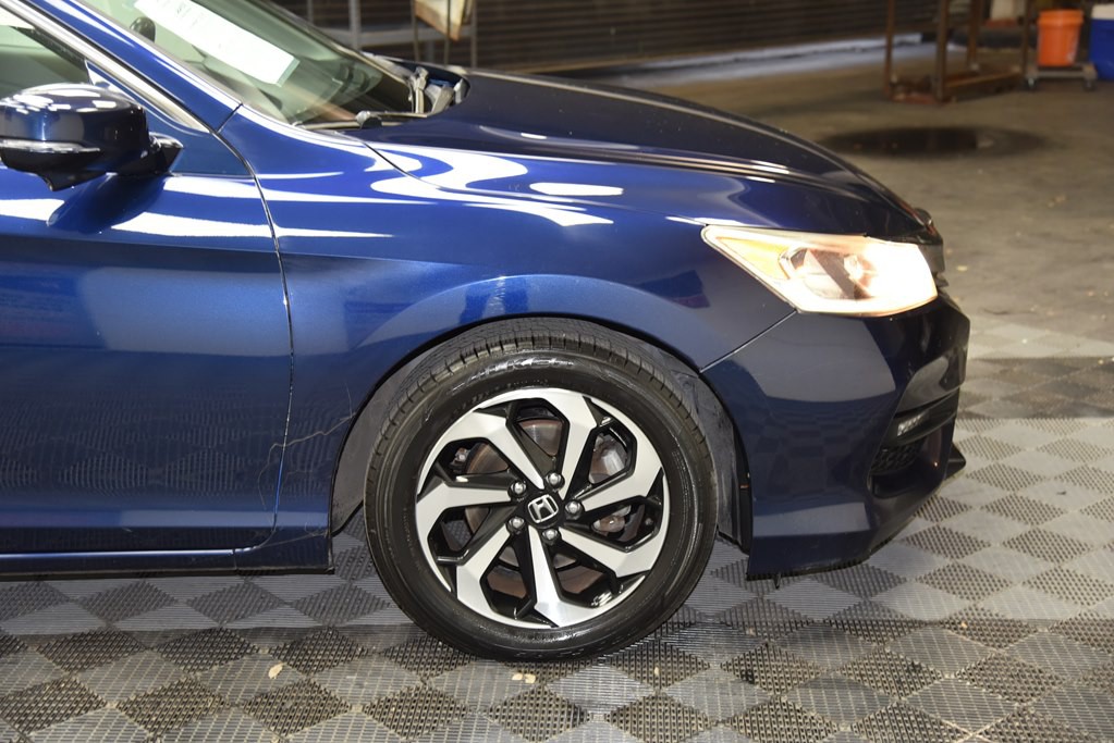2016 Honda Accord Image 31