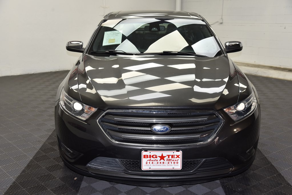2018 Ford Taurus Image 8