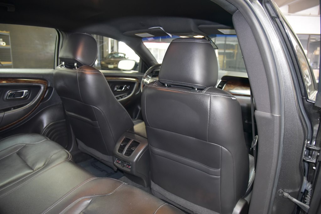 2018 Ford Taurus Image 21