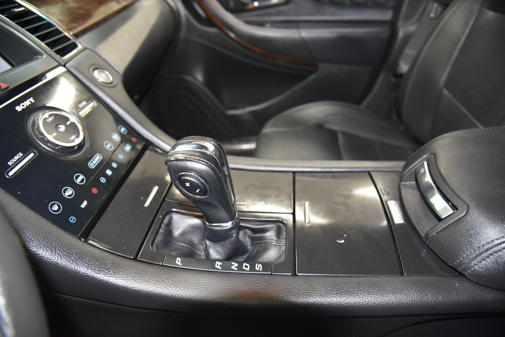 2018 Ford Taurus Image 32