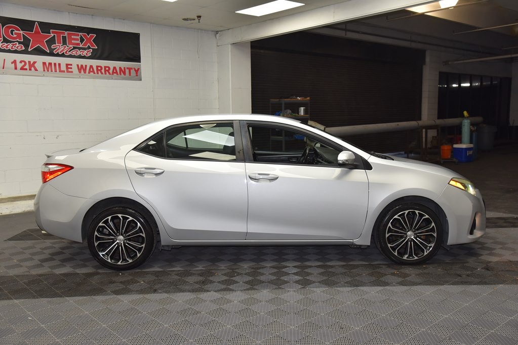 2016 Toyota Corolla Image 6