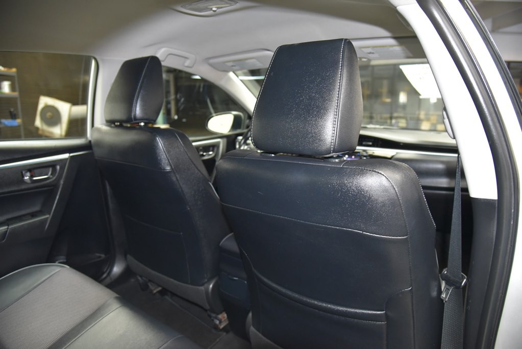 2016 Toyota Corolla Image 23