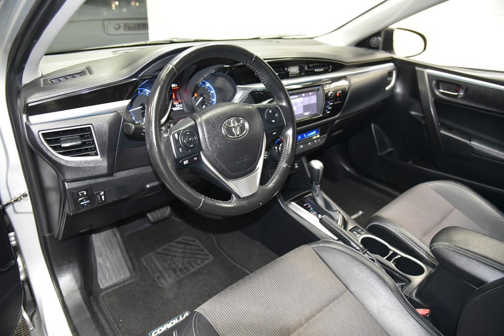 2016 Toyota Corolla Image 30