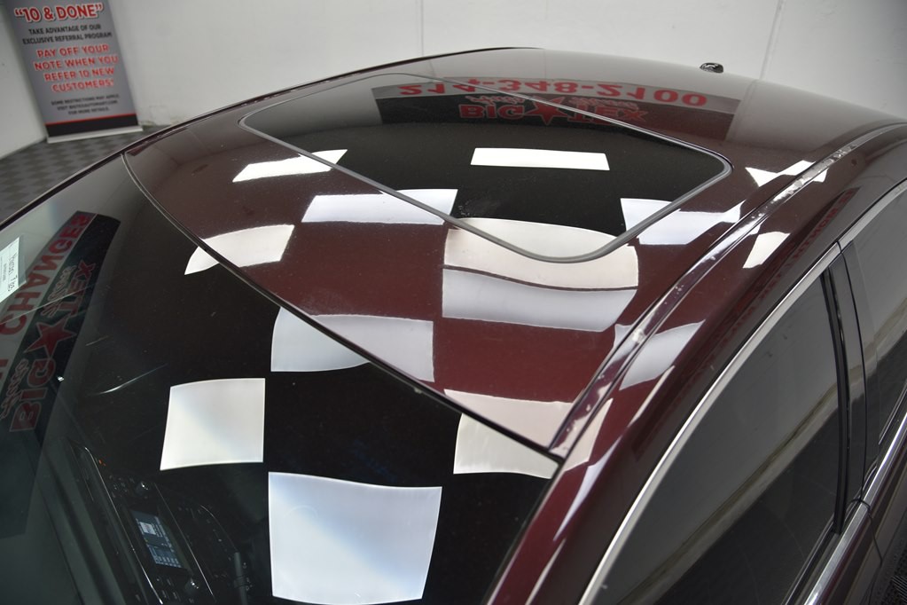 2015 Toyota Avalon Image 9
