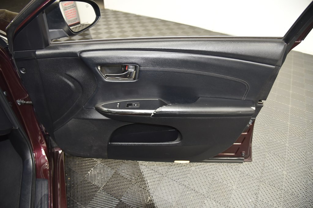 2015 Toyota Avalon Image 27
