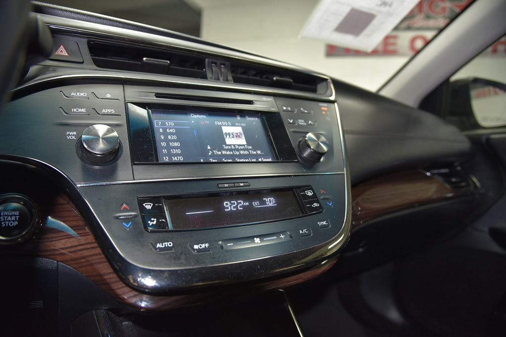2015 Toyota Avalon Image 37