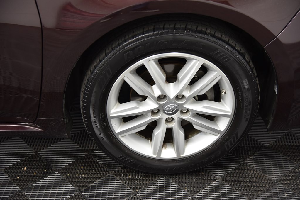 2015 Toyota Avalon Image 47