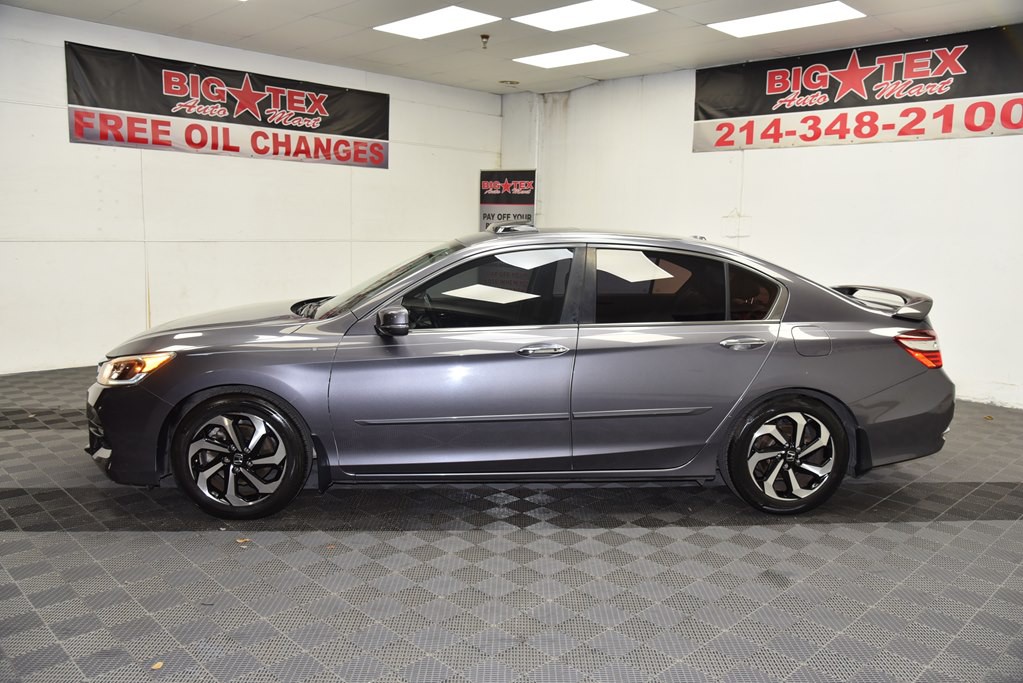 2016 Honda Accord Image 2