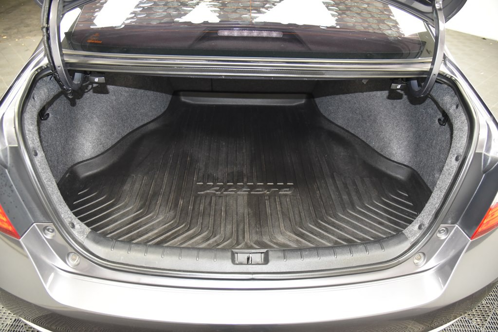 2016 Honda Accord Image 17