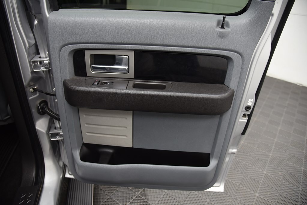 2011 Ford F-150 Image 30